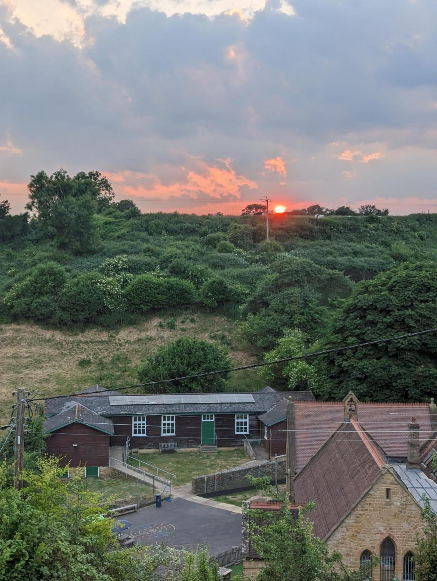 The Three Horseshoes Inn Bridport Dış mekan fotoğraf