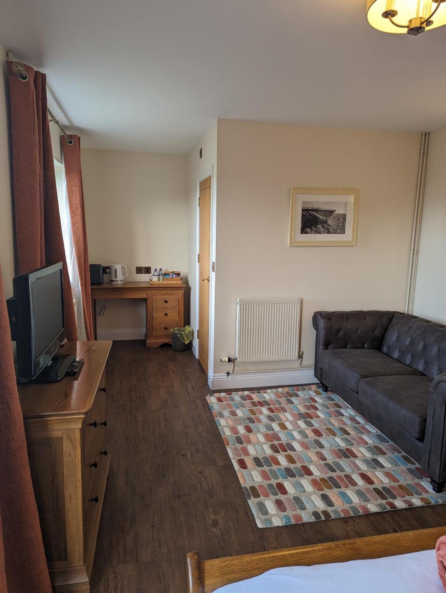 The Three Horseshoes Inn Bridport Dış mekan fotoğraf